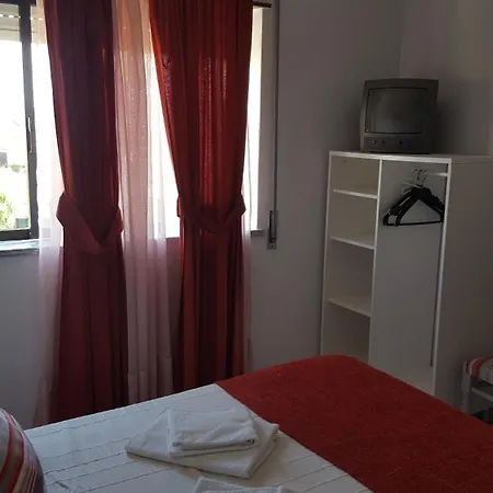 Affittacamere Hospedaria D'ines De Castro